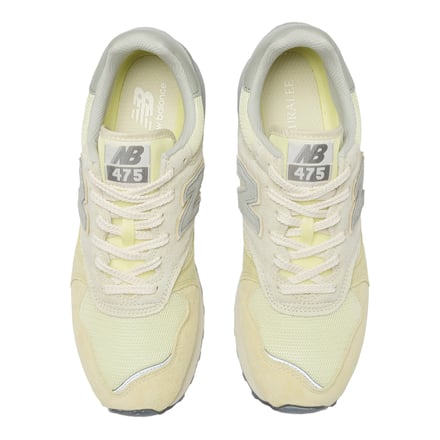 ニューバランスとオーラリーがコラボして発売するスニーカー「AURALEE × New Balance 475」