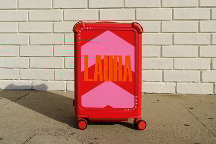 「CASETiFY Travel」