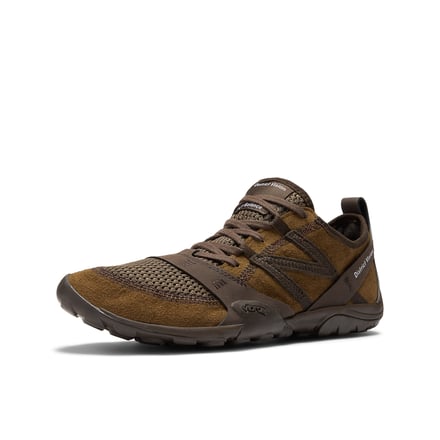 District Vision and New Balance MT10O