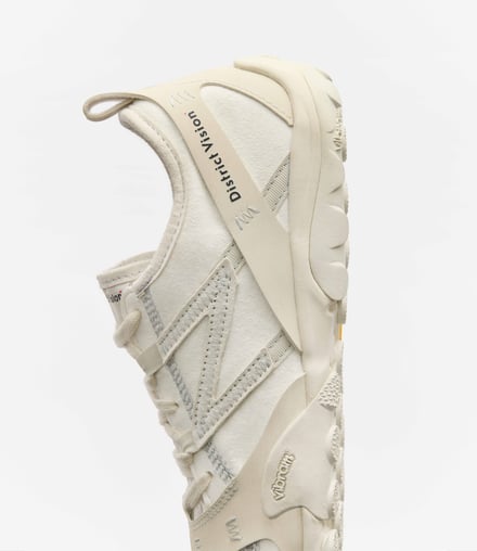 District Vision and New Balance MT10O