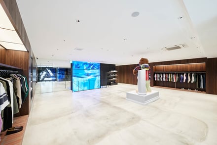 パレス スケートボード 大阪旗艦店