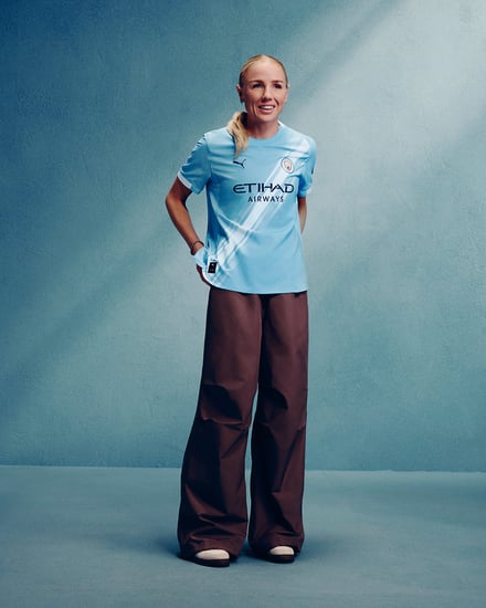 マンチェスター・シティFC(Manchester City FC)」の2025-26シーズンのホームキット