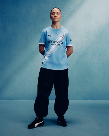 マンチェスター・シティFC(Manchester City FC)」の2025-26シーズンのホームキット