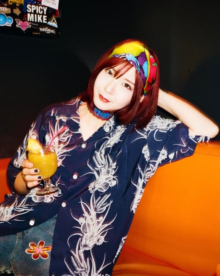 「ショット(Schott)」が、「パイナップル・ジュース(Pineapple Juice)」とのコラボで発売したハワイアンシャツ