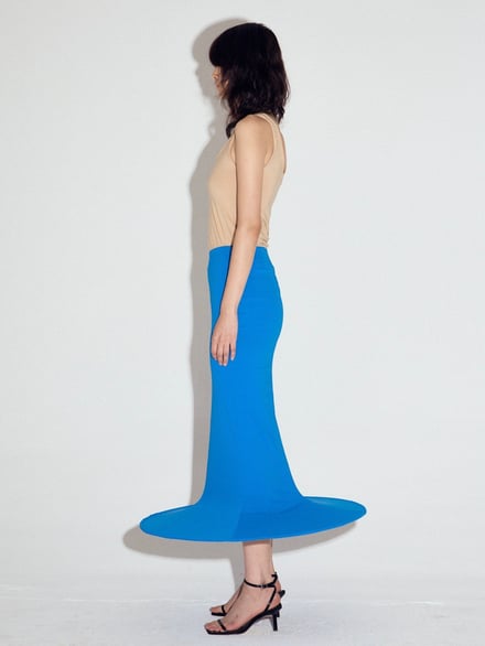 韓国発ブランド「ソヌ(SUN WOO)」のアイテムの着用画像