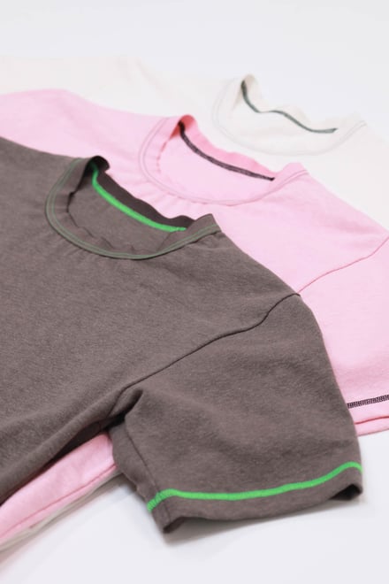 Tシャツ