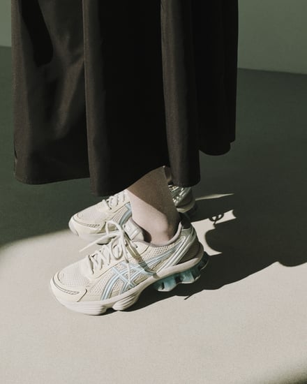 ASICSとemmiとのコラボアイテム