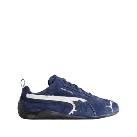 Balenciagaとプーマのコラボルック alt