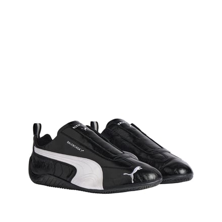 Balenciagaとプーマのコラボルック alt
