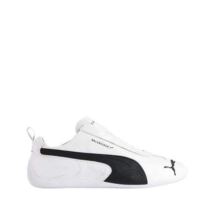 Balenciagaとプーマのコラボルック alt
