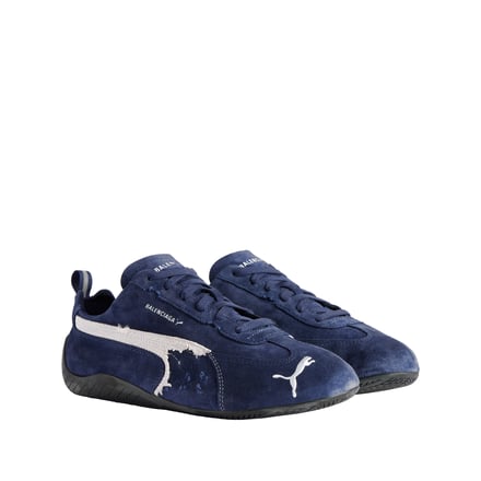 Balenciagaとプーマのコラボルック alt