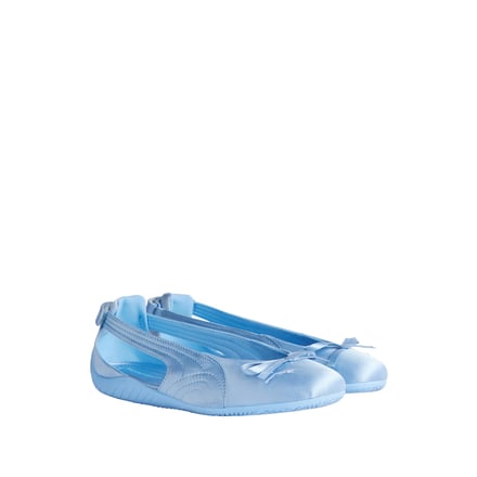 Balenciagaとプーマのコラボルック alt