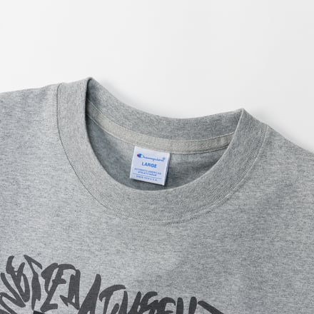 コラボTシャツ