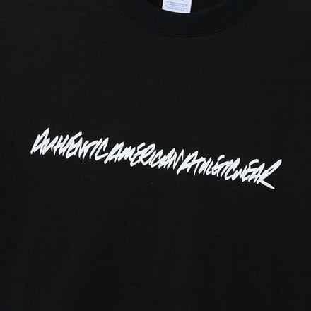 コラボTシャツ