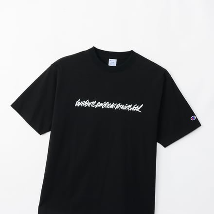 コラボTシャツ