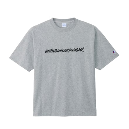コラボTシャツ