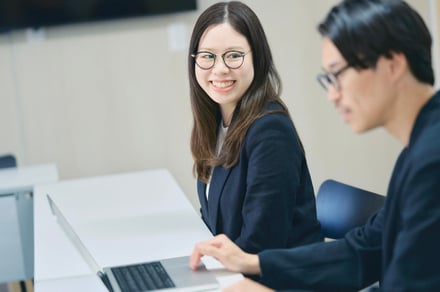 アイヴァンリテーリングの社員