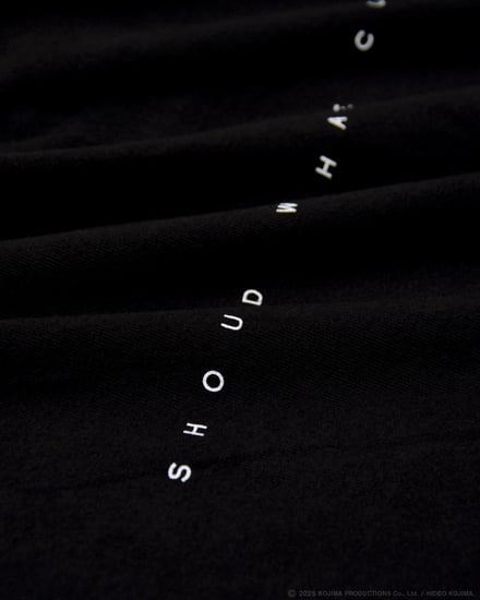 黒のTシャツ