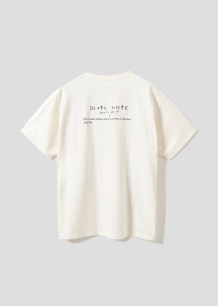 白のTシャツ