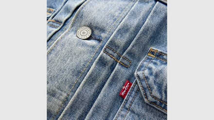 Levi’s®とナイキのコラボコレクション