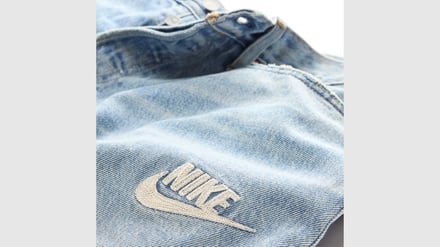 Levi’s®とナイキのコラボコレクション
