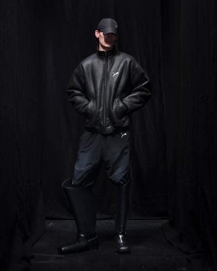 Balenciagaとプーマのコラボルック alt
