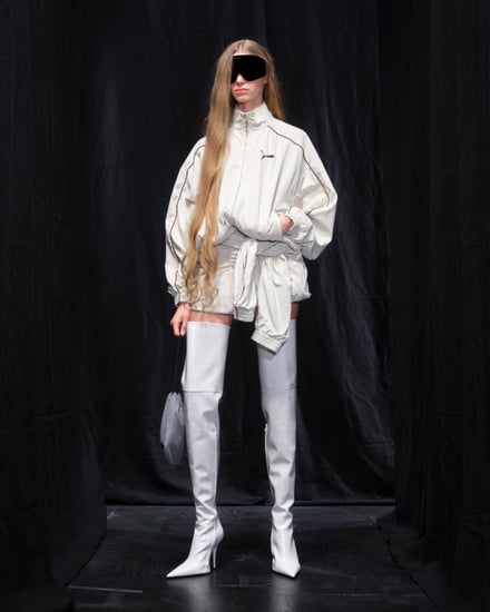 Balenciagaとプーマのコラボルック alt