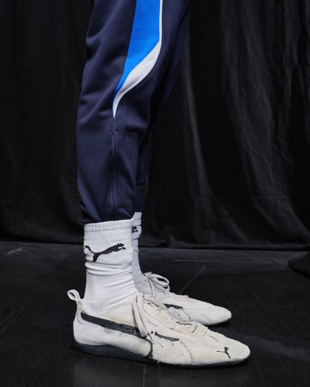 Balenciagaとプーマのコラボルック alt