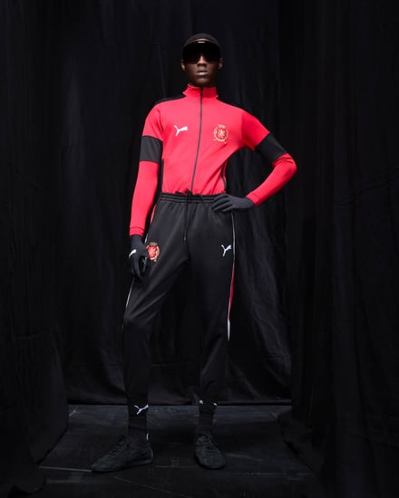 Balenciagaとプーマのコラボルック alt