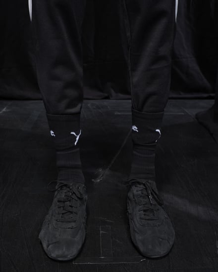 Balenciagaとプーマのコラボルック alt