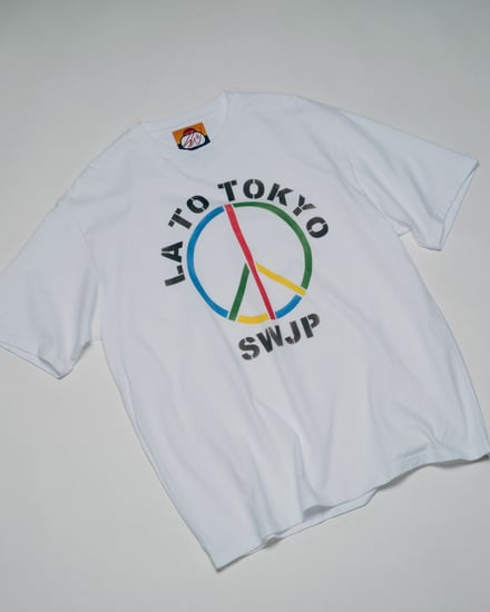白のTシャツ