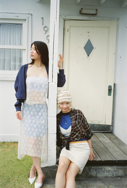 女性