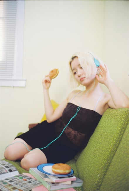 女性