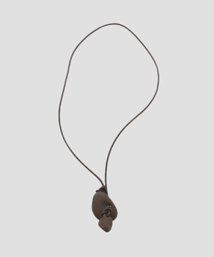 éphēlis x YLÈVE CANTHARUS NECKLACE