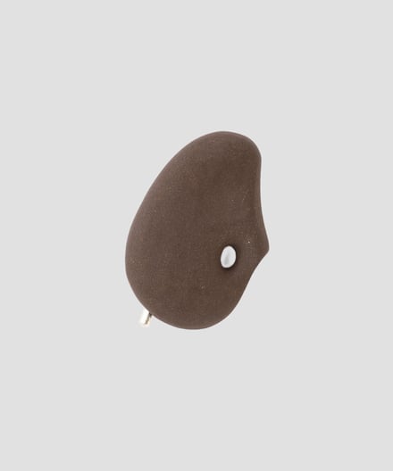 éphēlis × éphēlis x YLÈVE CANTHARUS BROOCH