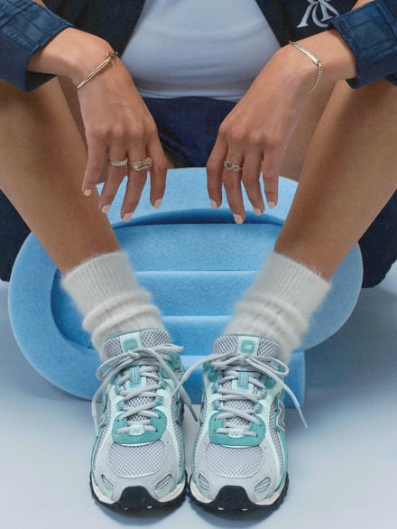 Kith for New Balance 204L ヴィジュアル画像