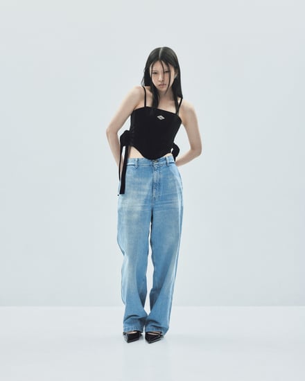 女性