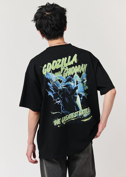 コラボTシャツの着画