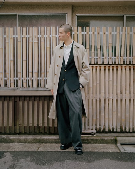STUDIO NICHOLSONとBEAMS PLUSのカプセルコレクションのルック画像