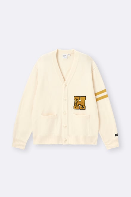 ジーユーと「ハリー・ポッター」のスペシャルコレクションのアイテム画像