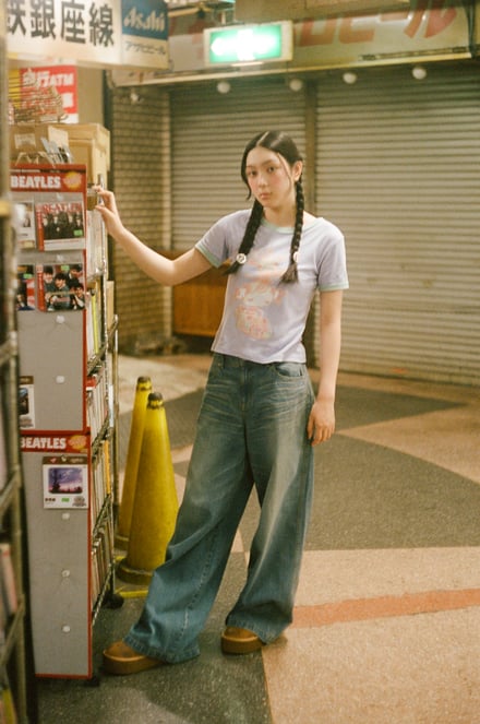 女性