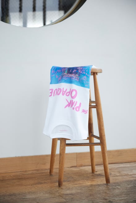 エクスクルーシブ Tシャツの画像