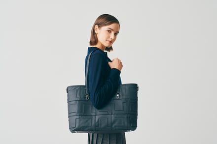 トヨタ自動車のアップサイクルバッグブランド「ツギクラフト」の製品画像