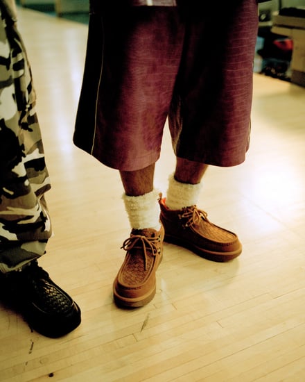 UGGのブーツを履いた人たち
