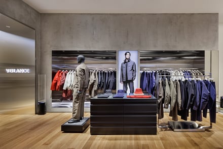 アークテリクスの池袋新店の画像