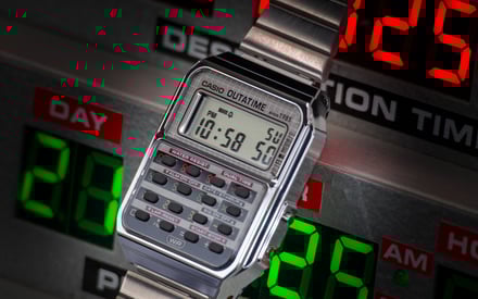 カシオ計算機とバック・トゥ・ザ・フューチャーがコラボしたデジタルウオッチ「CA-500WEBF」