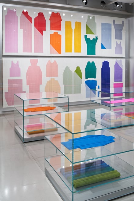 PLEATSPLEASEISSEYMIYAKE/AOYAMAの店内