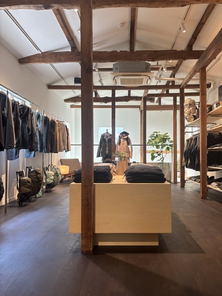 クレッタルムーセンが原宿にオープンした直営店の画像