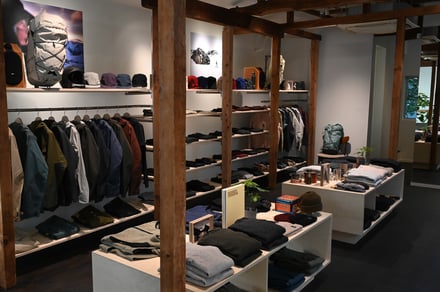 クレッタルムーセンが原宿にオープンした直営店の画像
