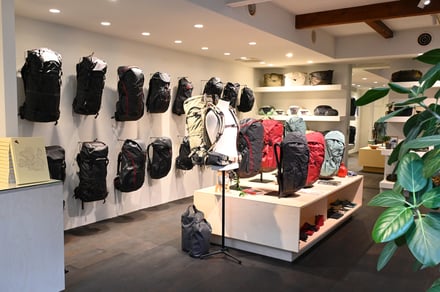 クレッタルムーセンが原宿にオープンした直営店の画像